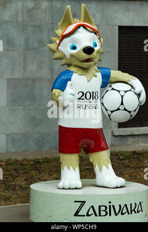 Moscou, Russie - 06 septembre, 2019 : la mascotte officielle de la Coupe du monde FIFA 2018 en Russie, la mascotte Zabivaka Wolf. Complexe sportif de Luzhniki Banque D'Images