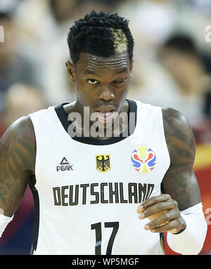 Shanghai, Chine. Sep 7, 2019. Dennis Schroder de l'Allemagne réagit pendant le match de groupe P entre l'Allemagne et le Sénégal à la FIBA 2019 Coupe du Monde à Shanghai, la Chine orientale, le 7 septembre 2019. Credit : Ding Ting/Xinhua/Alamy Live News Banque D'Images