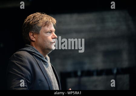 Vienne, Autriche, 07th Nov, 2019. Les Verts autrichiens commencent par la chef du Parti Vert allemand Robert Habeck en tant qu'invité dans la campagne électorale pour l'élection du Conseil National en 2019. Credit : Franz Perc / Alamy Live News Banque D'Images