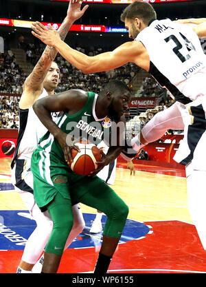 Shanghai, Chine. Sep 7, 2019. Youssoupha Ndoye (C) du Sénégal au cours de la concurrence groupe P match entre l'Allemagne et le Sénégal à la FIBA 2019 Coupe du Monde à Shanghai, la Chine orientale, le 7 septembre 2019. Crédit : Chen Fei/Xinhua/Alamy Live News Banque D'Images