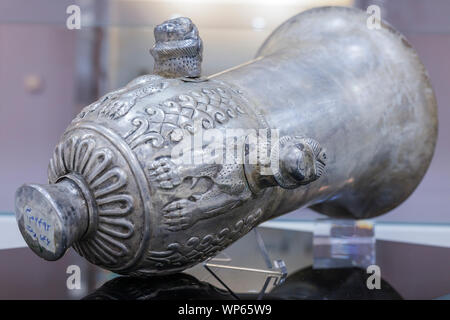 Rhyton en argent achéménide, l'Azerbaïdjan, musée, Tabriz (province de l'Iran Banque D'Images