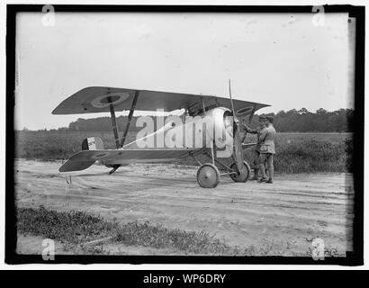 LANGLEY FIELD, VA. Avion NIEUPORT FRANÇAIS, type 17, AVEC LT., E. LeMAITRE ET LE CAPT. J.C. BARTOLF Banque D'Images