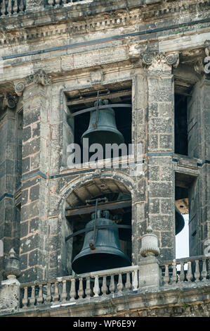 La Catedral Bell Tower, Cathédrale Métropolitaine de l'assomption de Marie de la ville de Mexico. Banque D'Images