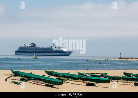 SANTA BARBARA, Californie - 2 septembre 2019 : 34 personnes brûlées dans l'incendie d'un bateau au large de la côte de Santa Barbara sur la fête du Travail. Banque D'Images