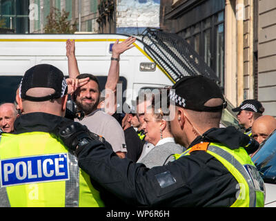 Glasgow, Ecosse, Royaume-Uni. 7 Septembre 2019 : Un rassemblement républicain irlandais de Glasgow aux côtés d'un Loyaliste contre-manifestation. Banque D'Images