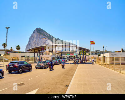 Point de passage des frontières à partir de la linea de la Concepcion, Espagne, Gibraltar, Royaume-Uni. Banque D'Images