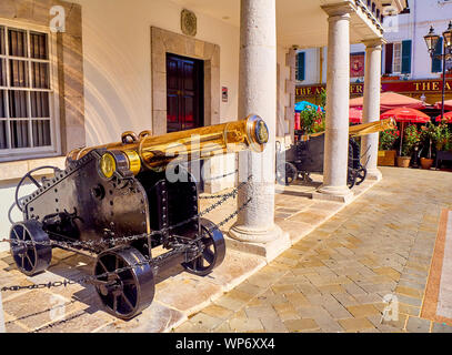 Lieu couvent, connu familièrement à Gibraltar en tant que numéro 6, le quartier général de Sa Majesté britannique, le Gouvernement de Gibraltar. Banque D'Images