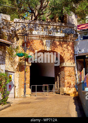 Gibraltar, Royaume-Uni - le 29 juin 2019. Landport tunnel de Gibraltar. Territoire britannique d'outre-mer. UK. Banque D'Images