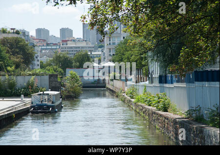 Paris, Canal St Martin Banque D'Images