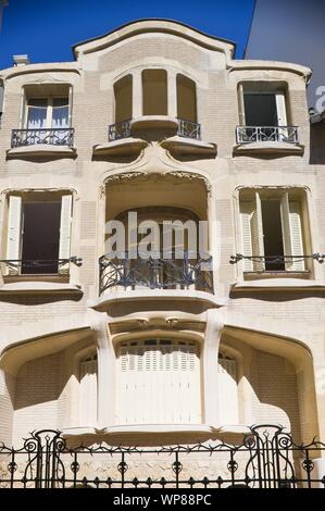 Paris, l'hôtel Mezzara d'Hector Guimard, 1910 - Paris, l'hôtel Mezzara d'Hector Guimard 1910 Banque D'Images