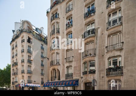 Paris, Architektur, Hector Guimard, Ensemble 17,19,21 rue La Fontaine, 8,10 rue Agar, 43 rue Gros, 1910-1912 Banque D'Images