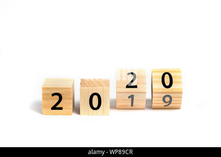 Nouvelle année 2020 avec des cubes en bois concept Banque D'Images