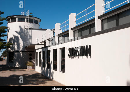 Sebastian Beach Grill & Bar dans les années 30, pavillon des bains sur la plage de Williamstown, Melbourne, Australie Banque D'Images