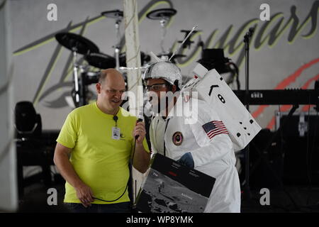 Rahr West Art Museum, Manitowoc (Wisconsin) Célébrant le long Sputnikfest avec Star Wars 501st Garnison du Wisconsin Interprètes Banque D'Images