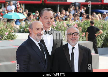 Venise, Italie - 01 septembre : Javier Camara, Maurizio Lombardi et Silvio Orlando à pied le tapis rouge de "le nouveau Pape' le dépistage au cours de la 76e ven Banque D'Images