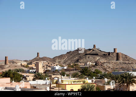 Village de guet et Jabal Al Batinah Région Nakhal Sultanat d'Oman Banque D'Images