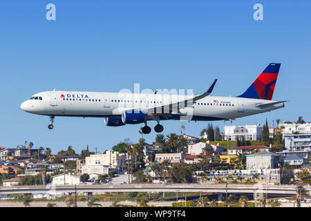 San Diego, Californie - le 13 avril 2019 - Delta Air Lines Airbus A321 avion à l'aéroport de San Diego (SAN) aux États-Unis. Banque D'Images