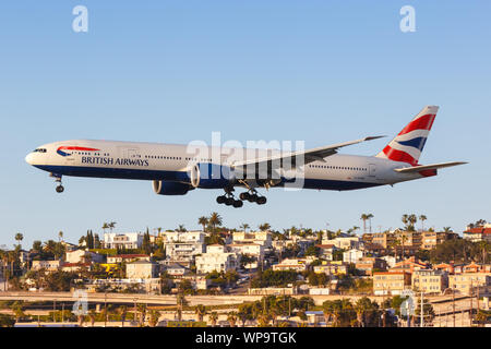 San Diego, Californie - le 13 avril 2019 : British Airways Boeing 777-300ER avion à l'aéroport de San Diego (SAN) aux États-Unis. Banque D'Images