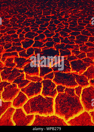 Texture de sol craquelé rouge chaleur brûler après éruption volcan. Molten lava texture active l'arrière-plan. Armageddon catastrophe naturelle ou l'enfer concept. Banque D'Images