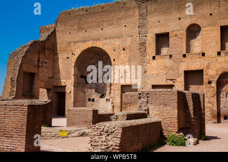 Ruines de la Domus Augustana sur le Mont Palatin à Rome Banque D'Images