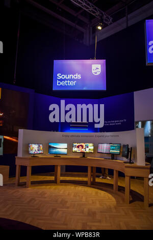 Berlin, Allemagne - Septembre 5th, 2019 : stand Philips à l'IFA 2019 Banque D'Images