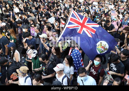 Hong Kong, Chine. 8Th Sep 2019. Hong Kong manifestants manifestation en soutien d'un projet de loi nous le Hong Kong pour les droits de l'homme et de la démocratie. Dans le centre de Hong Kong le 8 septembre 2019. Crédit : David Coulson/Alamy Live News Banque D'Images