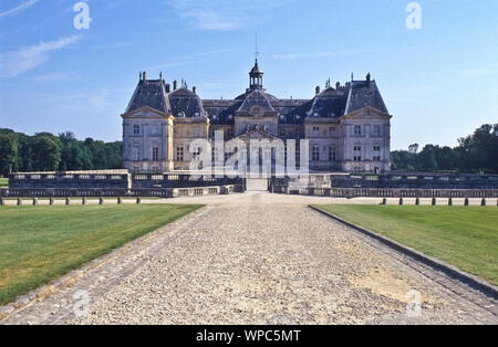 Das Schloss Vaux-le-Vicomte im Französischen Maincy, bei Melun im Département Seine-et-Marne (région Île-de-France) und sein Park wurden in den Jahren Banque D'Images