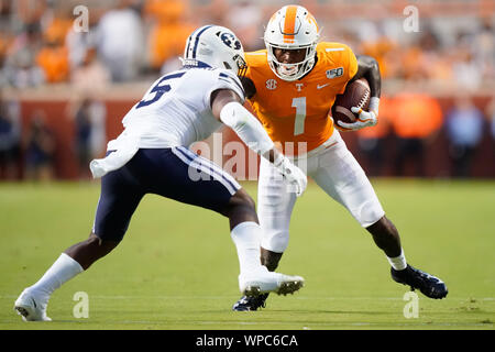 7 septembre 2019 : au cours de la NCAA football match entre les bénévoles de l'Université du Tennessee et de l'Université Brigham Young les couguars de Knoxville, TN/CSM Gangloff Tim Banque D'Images