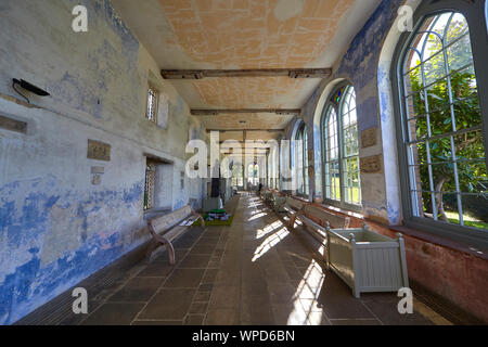 Fièrement assis dans le Kent's last cité médiévale deer park, Knole passés par image de la famille Sackville, qui vivent encore ici aujourd'hui. Banque D'Images