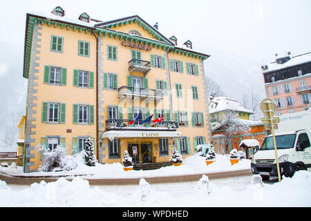 Chamonix, France - janvier 30 , 2015 : Casino dans la ville de Chamonix dans les Alpes, France Banque D'Images