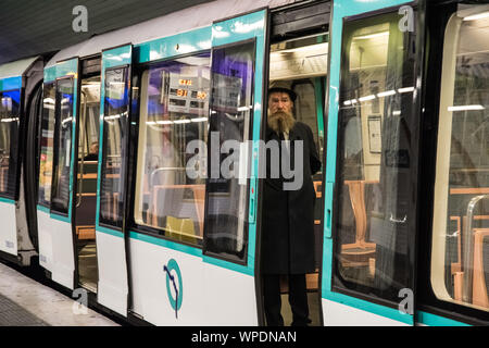 Paris, métro Banque D'Images