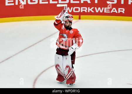 Trinec, République tchèque. 05Th Sep 2019. Gardien de Trinec Patrik Bartosak après la Ligue des champions de hockey sur glace : groupe d match HC Ocelari Trinec - Yunost Minsk à Trinec, en République tchèque, le 8 septembre 2019. Photo : CTK Jaroslav Ozana/Photo/Alamy Live News Banque D'Images