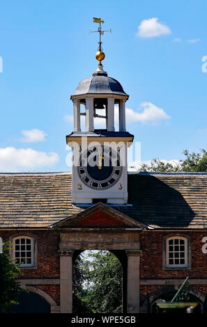 Tour de l'horloge à National Trust, Dunham Massey. Banque D'Images