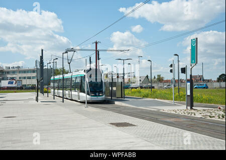 Paris, Tramway Villejuif - Rungis - Orly - Athis-Mons, T7 Banque D'Images