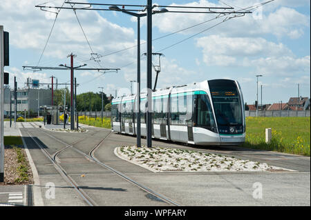 Paris, Tramway Villejuif - Rungis - Orly - Athis-Mons, T7 Banque D'Images