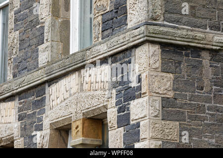 Sur la photo : Detial de l'avant de l'ancien poste de police à Aberystwyth, Pays de Galles, Royaume-Uni. Le mercredi 28 août 2019 Re : Ouvert 1866, construite par l'Hafod Hotel Banque D'Images