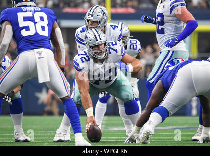 Sep 08, 2019 : Centre de Dallas Cowboys Travis Frederick # 72 lors d'un match de la NFL entre les Giants de New York et les Cowboys de Dallas à AT&T Stadium à Arlington, TX Dallas battu New York 35-17 Albert Pena/CSM Banque D'Images