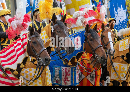 Ommegang Bruxelles Charles Quint histoire tradition procession religieuse Festival parade chevaux Grand Place l'UNESCO Banque D'Images