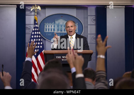 Washington, District de Columbia, Etats-Unis. Sep 9, 2019. Le commissaire intérimaire du Customs and Border Protection Mark Morgan parle à la presse au cours d'une réunion d'information dans le James S. Brady Briefing Room à la Maison Blanche à Washington, DC, États-Unis, le 9 septembre 2019. Credit : Stefani Reynolds/CNP/ZUMA/Alamy Fil Live News Banque D'Images