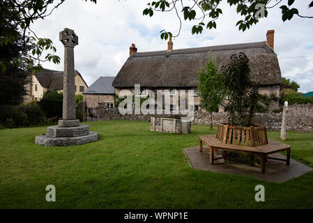 St Michael's Church, Axmouth, Devon. Banque D'Images