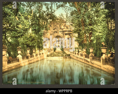 Les Jardins du Luxembourg, le Medici fontaines, Paris, France ; Banque D'Images