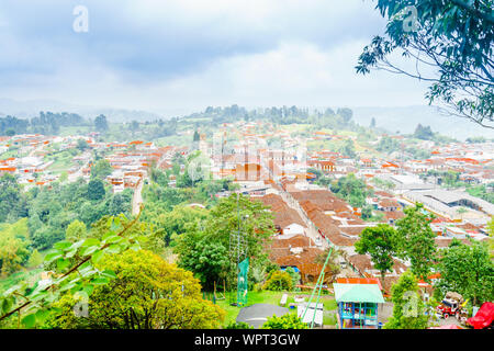 Paysage urbain sur la ville de Santa Marta, Colombie Banque D'Images