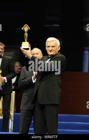 Business Centre Club gala. 16 01 2010 Varsovie, Pologne. Sur la photo : Jerzy Buzek Banque D'Images