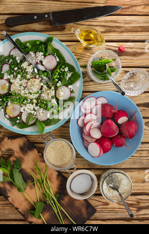 Le concombre, avocat, asperge, vert, l'été, rocket, simple, pomme de terre Banque D'Images