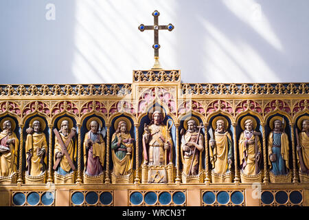 Sheffield, UK - 14 juin 2017 : Chapelle de l'Esprit Saint donné à l'écran ou retable Cathédrale de Sheffield en souvenir aux morts de WW1 Banque D'Images