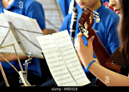Les concerts d'un orchestre de jeunes Banque D'Images