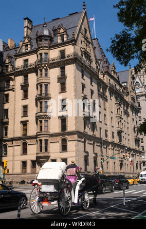 Les Dakotas Co-op Apartment House, Central Park West, NEW YORK Banque D'Images