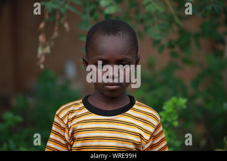 Portrait enfant garçon Afrique Tanzanie Zanzibar Banque D'Images