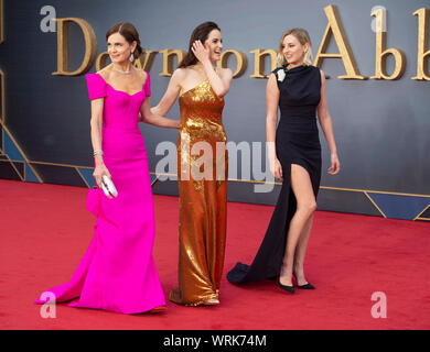 Londres - Angleterre - septembre 9 : Elizabeth McGovern, Michelle Dockery et Laura Carmichael assiste à la première mondiale de 'Harry Potter' dans Leicester Square, Banque D'Images
