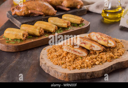 Cuisine orientale, crevettes et Kofta et kabab sur un plat de style Banque D'Images
